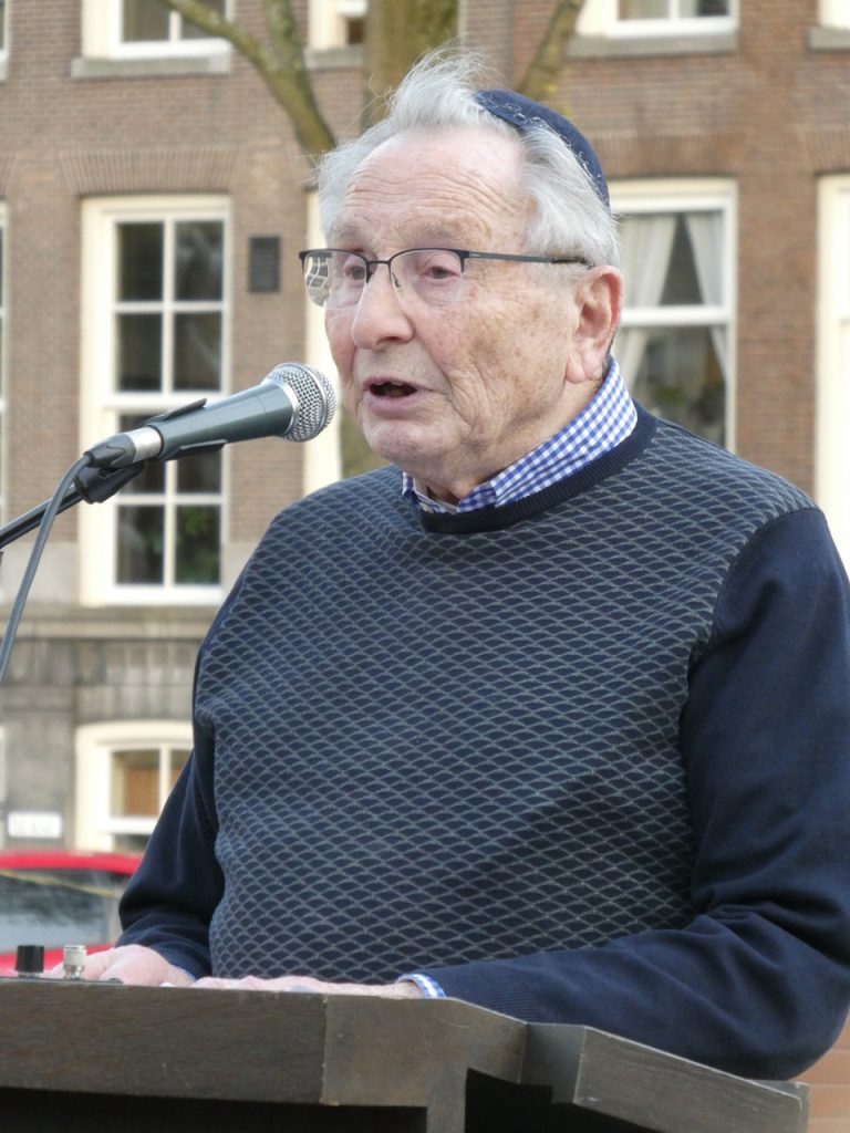 Ernest Gompers spreekt
