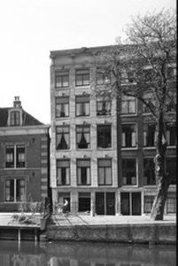 Nieuwe Keizersgracht 1 (white house)